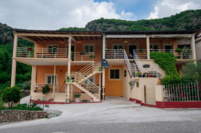 Omni S Apartments